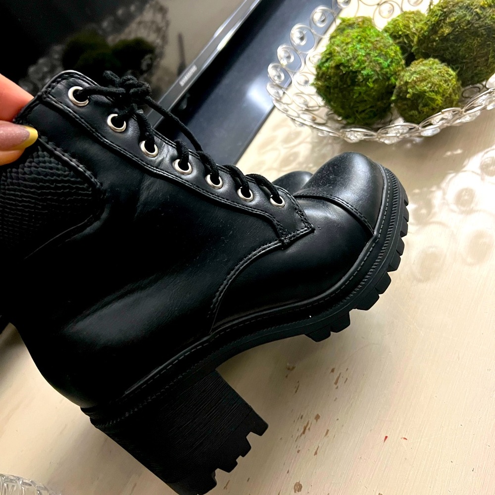 Black boots